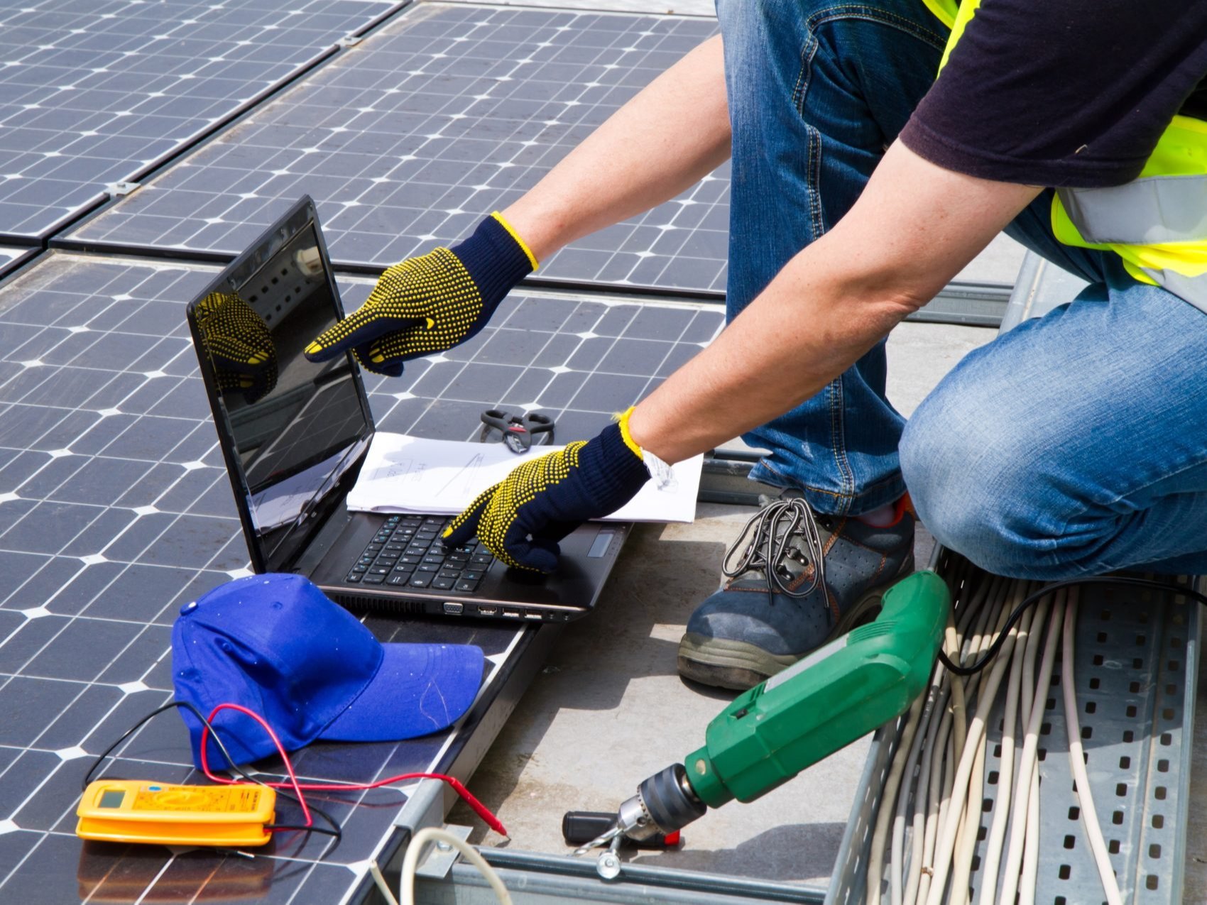Professional Solar Maintenance Services
